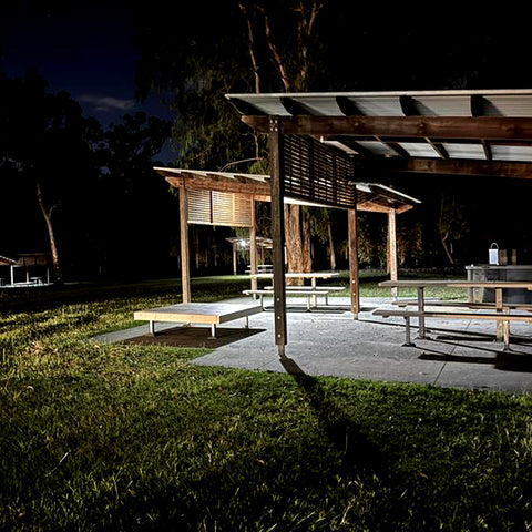 SEATOP Solar Batten Light | Adj Watt 10W/15W | 50W Bifacial Solar Panel | Adj CCT 3000K/5000K | Up to 3000 Lumens | 2-Year Warranty