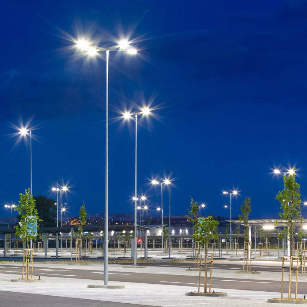LED Area Light | 320 Watt | 44800 Lumens | 5000K | 120V-277V | Yoke Mount | Grey Housing | IP66 | UL & DLC Listed | 5 Year Warranty - Nothing But LEDs